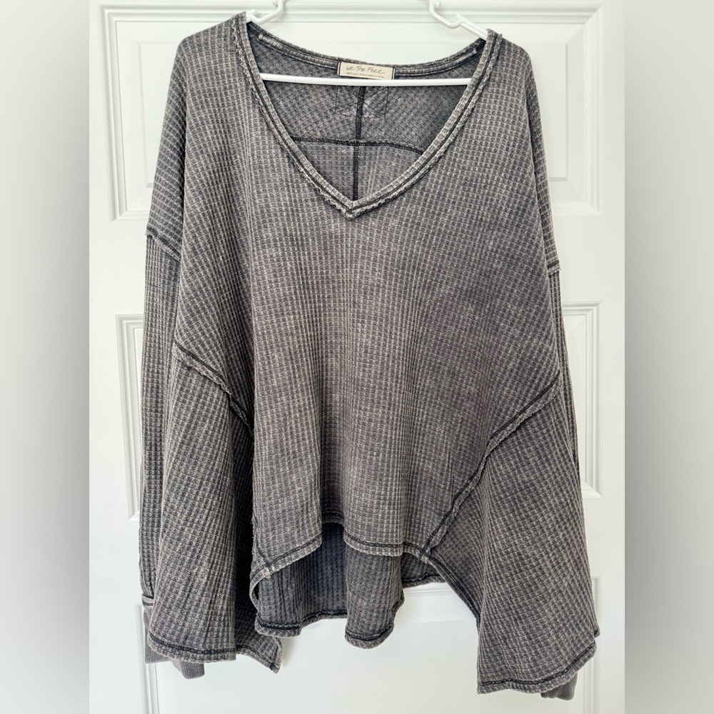 We The Free Gray Waffle Knit V-Neck Top